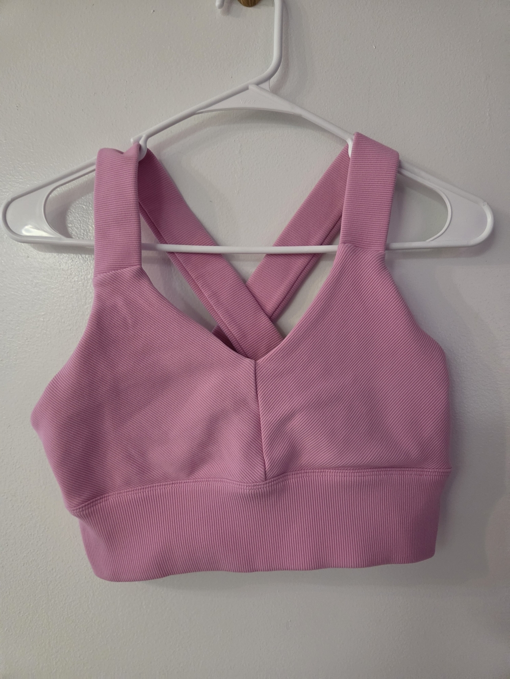 Alo Pink Crossback Ribbed Sports Bra